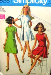 8281 MINI-KNEE DRESS SLEEVES OR NOT, SHORTS 69 PATTERN 10 32.5''